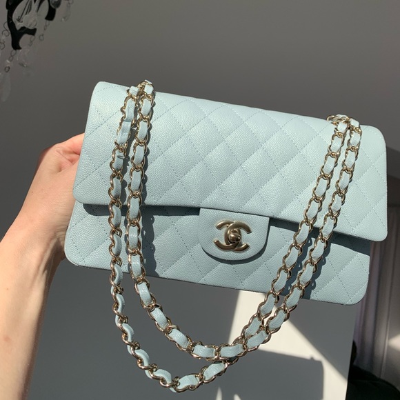 22P CHANEL Medium Classic Double Flap Bag Light Blue Caviar LGHW NWT - Picture 3 of 17